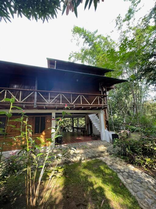 Caoni Riverside Lodge Puerto Quito Exterior photo
